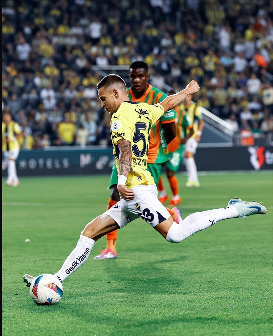 欧博娱乐平台 -包含费内巴切迎欧冠关键赛，今晚强势反弹，震撼外界，更衣室氛围转暖的词条