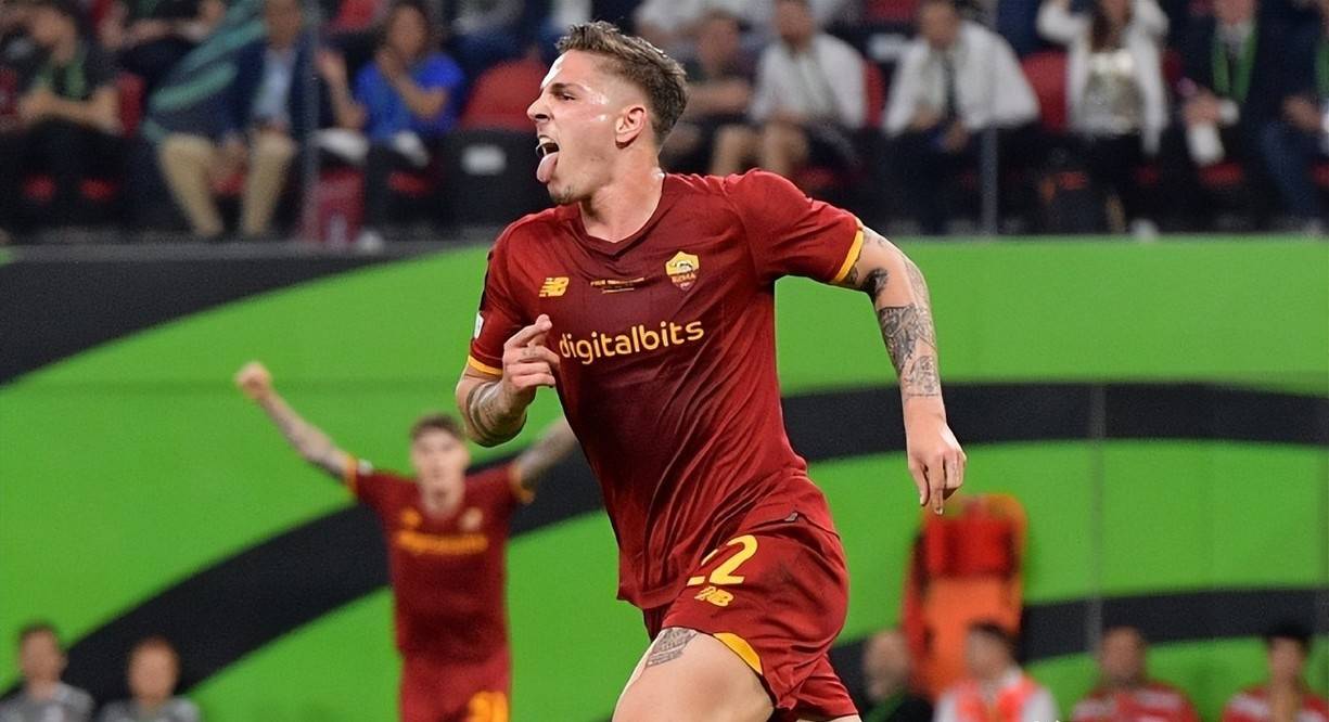 欧博娱乐平台 -关于清晨意大利杯传出新动向；费耶诺德强势反弹；管理层表态——信心回归；更衣室氛围转暖的信息