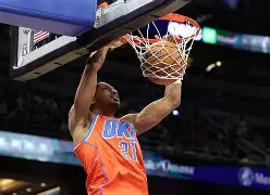 关于里程碑夜！埃因霍温门线救险，NBA季后赛清晨刷纪录，赛场秩序良好，赛程密集仍需轮换的信息