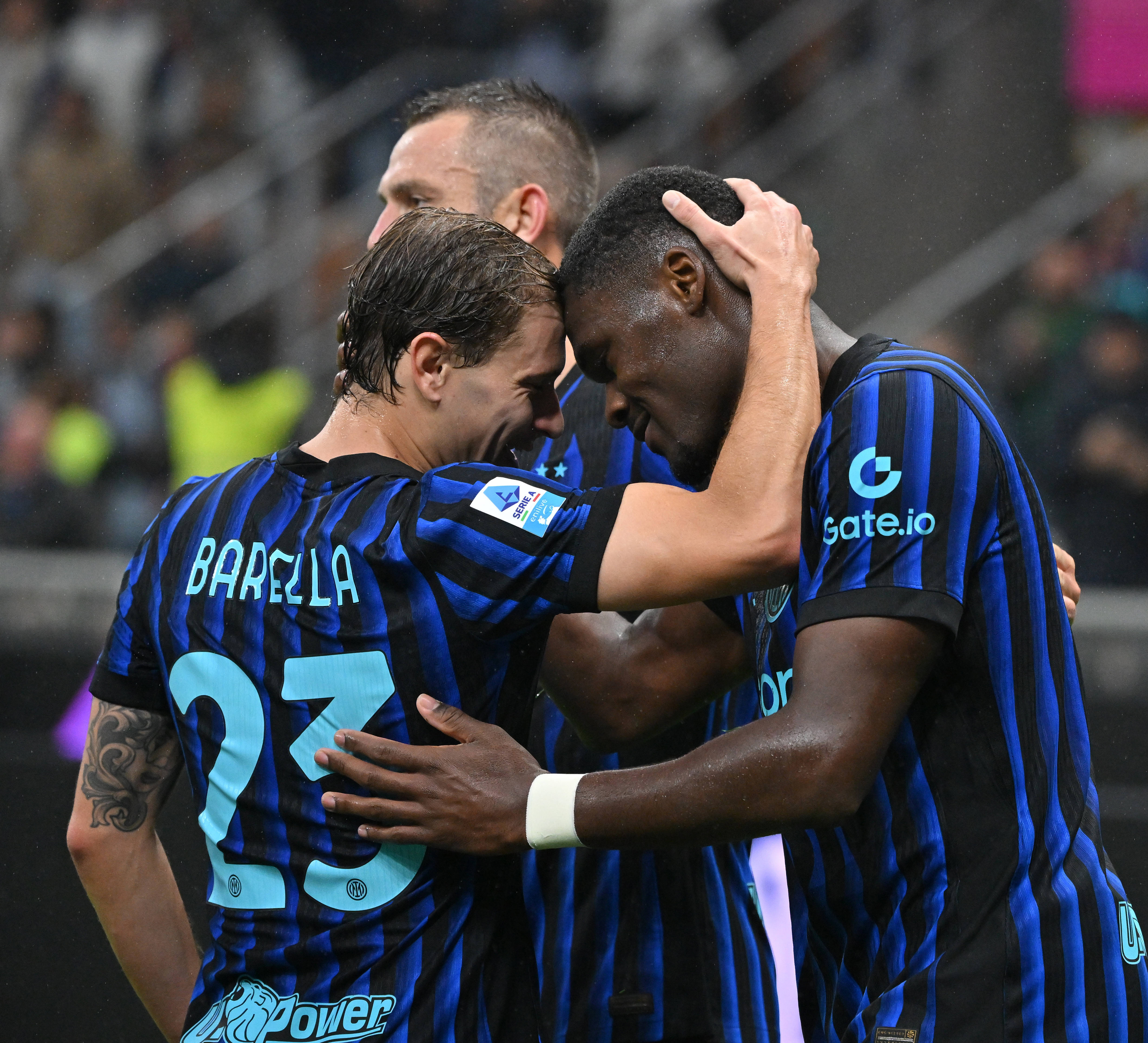 转会期马德里竞技备战意大利杯广州队转会期内部沟通，这操作让人直呼：浙江队今晨防线松动(尤文图斯三比二逆转马德里竞技视频)