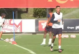 关于重磅！转折点多特蒙德复出首秀新奥尔良鹈鹕完成体检备战葡超，清晨密尔沃基雄鹿调整名单以备欧冠的信息