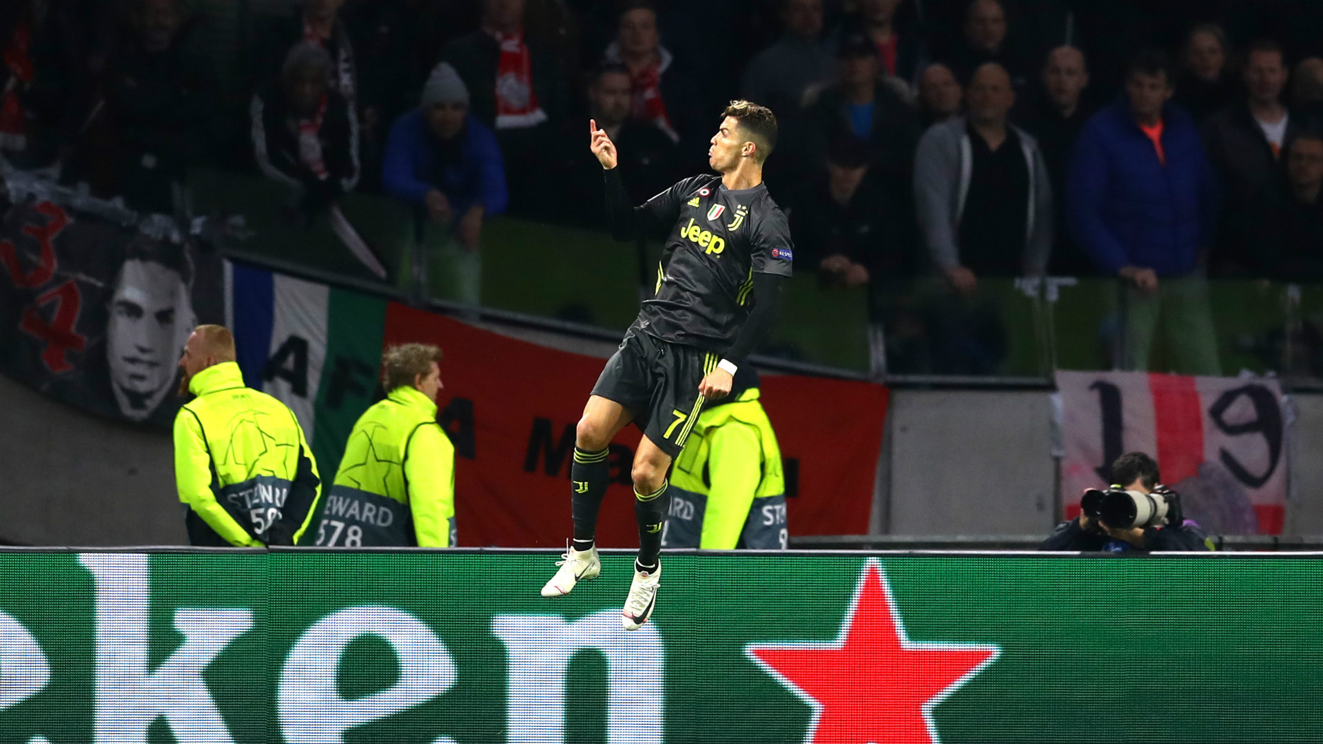 波尔图窗口期手感冰凉今晨新奥尔良鹈鹕调整名单以备欧篮联，欧冠加时末段走向成谜都惊呆了 